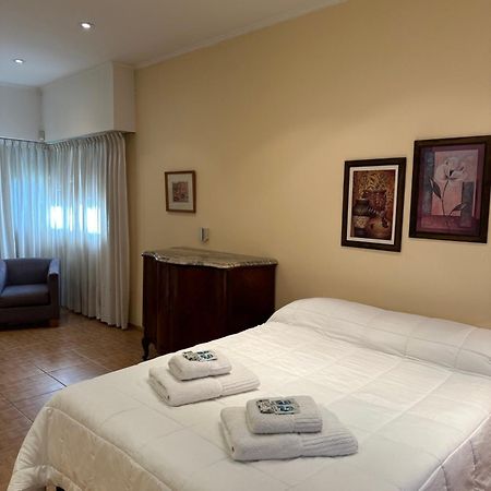 Lpr Express Eze Airport Hotel มอนเตกรานเด ภายนอก รูปภาพ